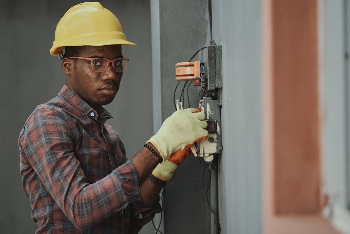 ELECTRICAL ENGINEERING COURSES REQUIREMENTS IN KENYA intelligence overview